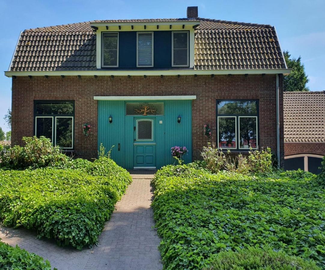 Bed and Breakfast De Vliegende Vlinder à Nederweert Extérieur photo