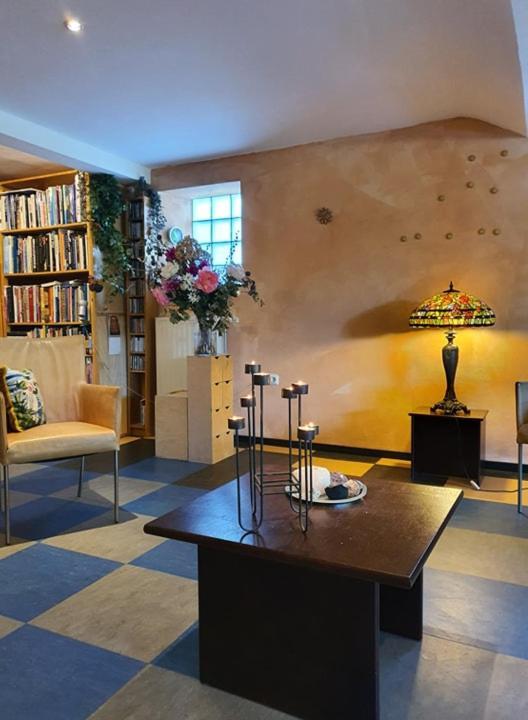 Bed and Breakfast De Vliegende Vlinder à Nederweert Extérieur photo